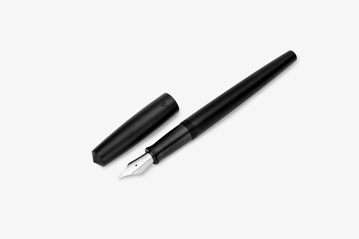 Gravitas Entry Aluminum fountain pen