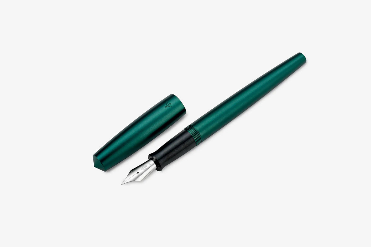 Gravitas Entry Aluminum fountain pen