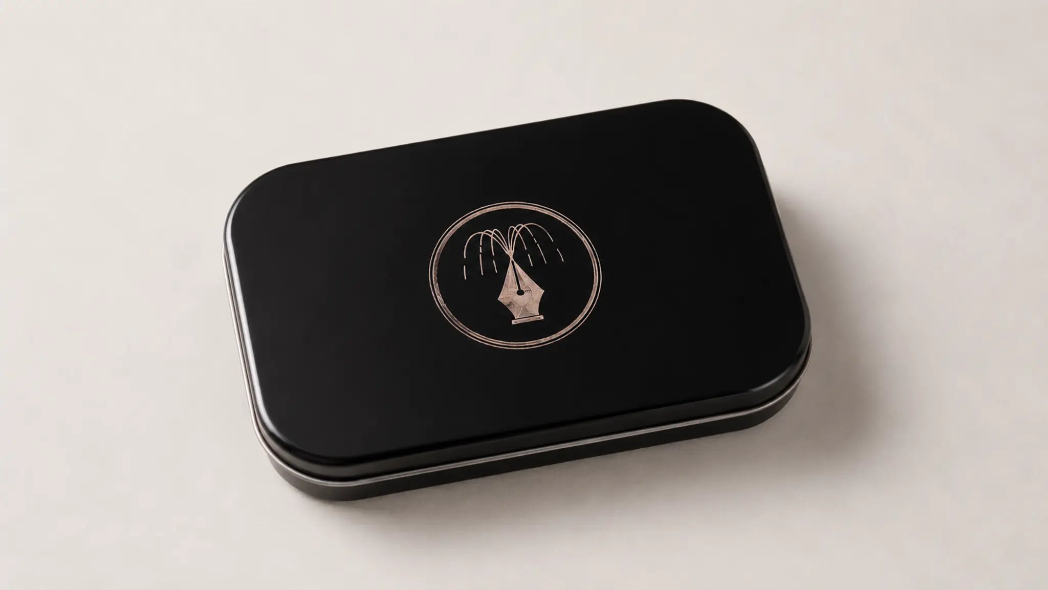 Writer’s Case: Fountain pen accessory kit