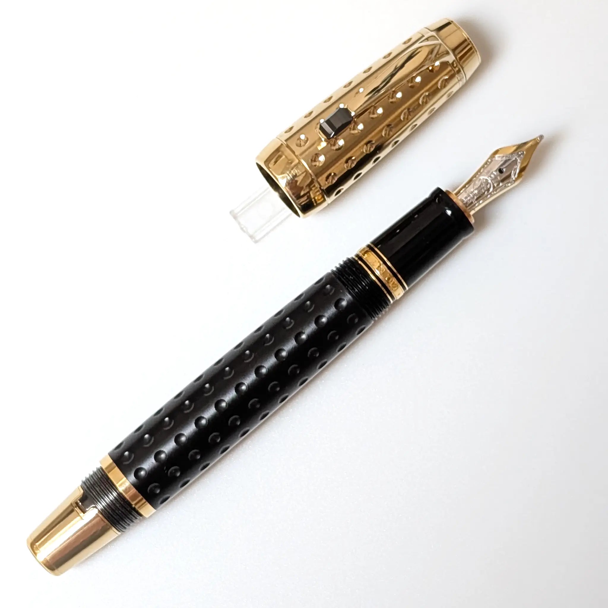Montblanc Boheme Doue fountain pen with gold trim and onyx stone