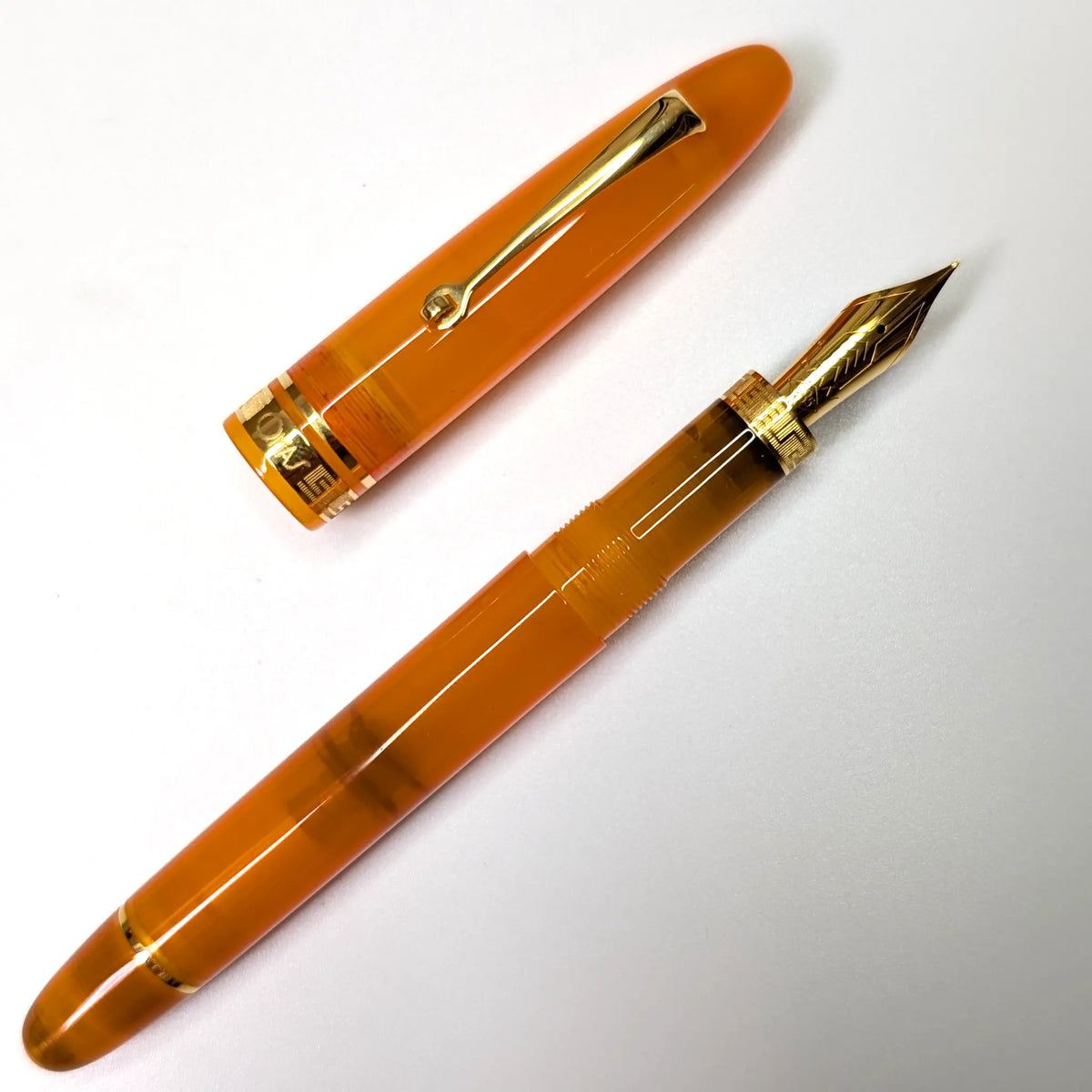 Omas Ogiva Orange and gold fountain pen - PL