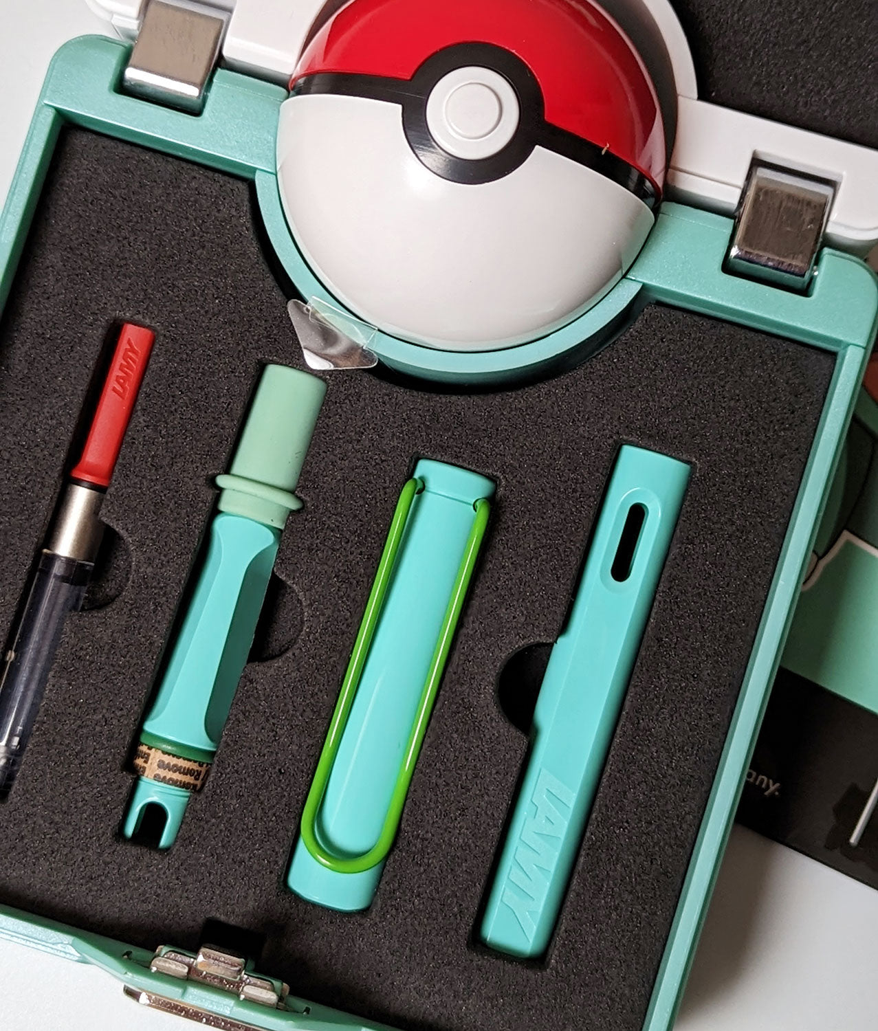 LAMY safari x Pokemon Bulbasaur speciale editie