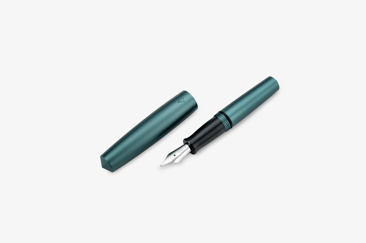 Gravitas Pocket Aluminum Pine - Fontoplumo