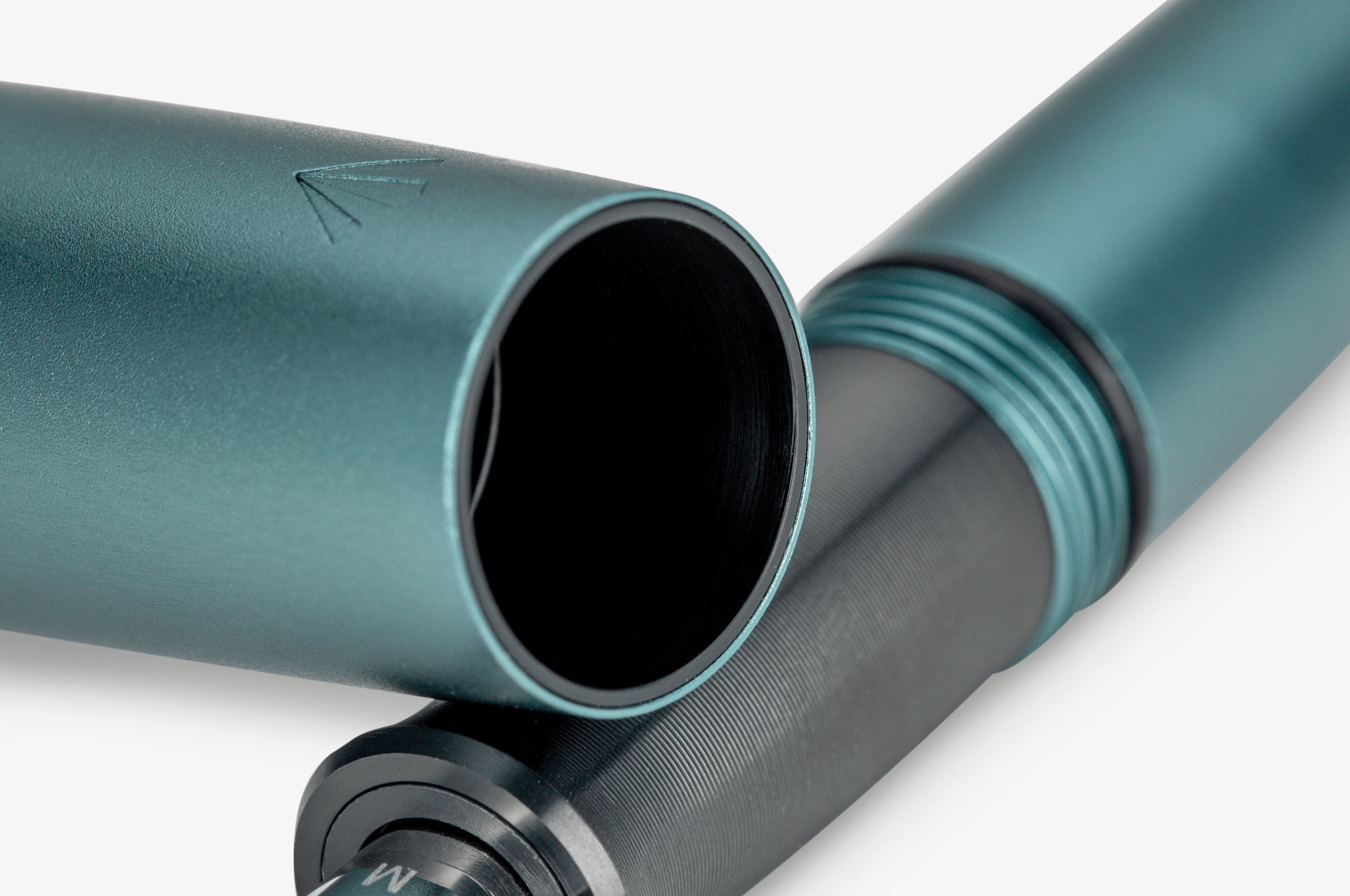 Gravitas Pocket Aluminum Pine - Fontoplumo