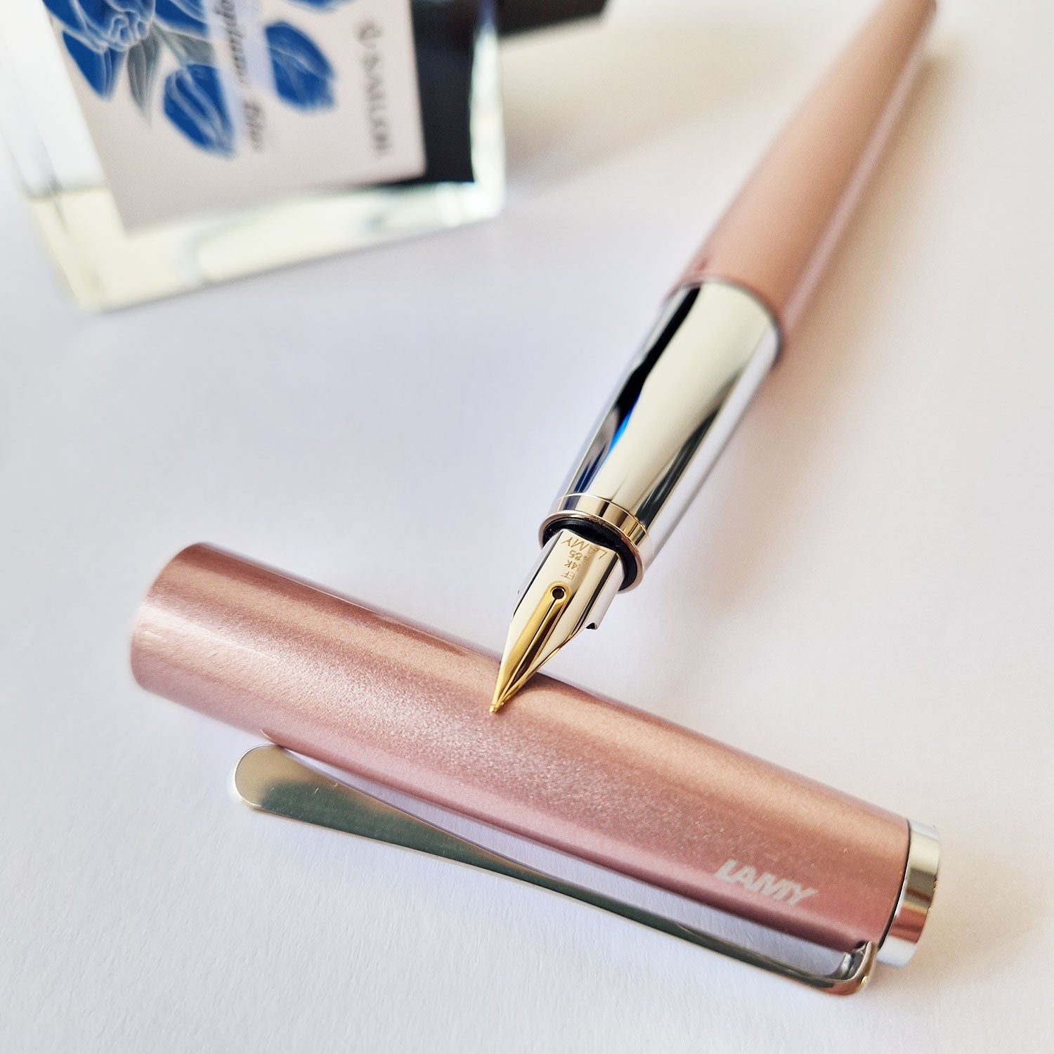 LAMY studio rose gloss fountain pen - Fontoplumo