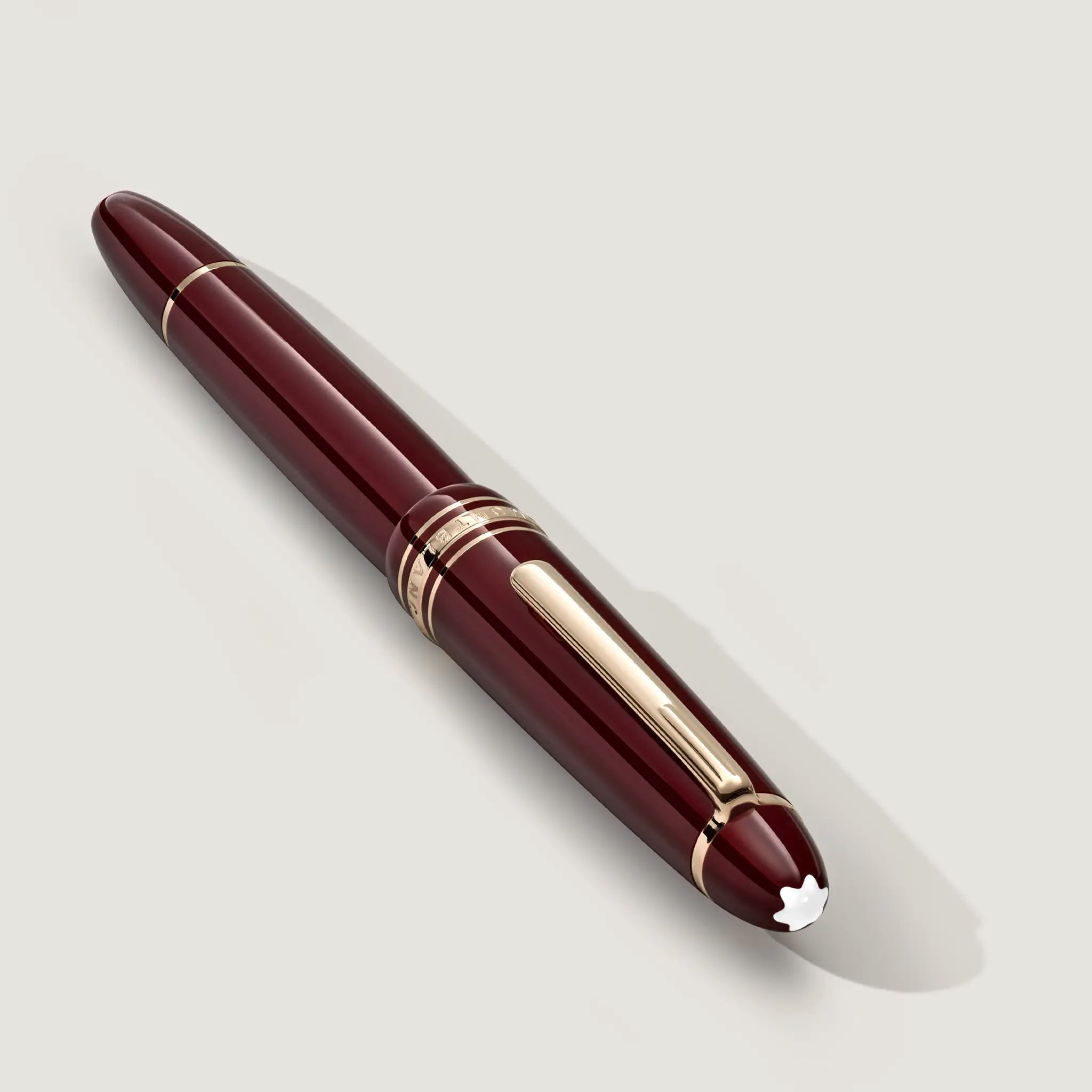 Montblanc Meisterstück 146 LeGrand Burgundy Red fountain pen - Fontoplumo