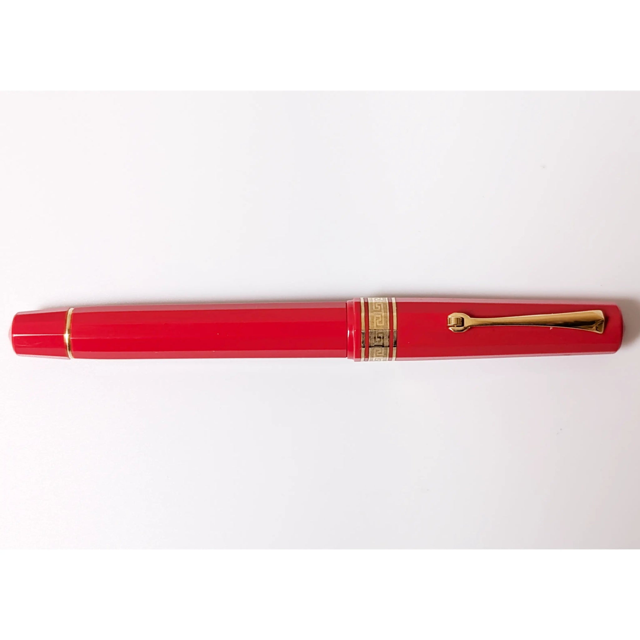Omas Milord red fountain pen - Fontoplumo