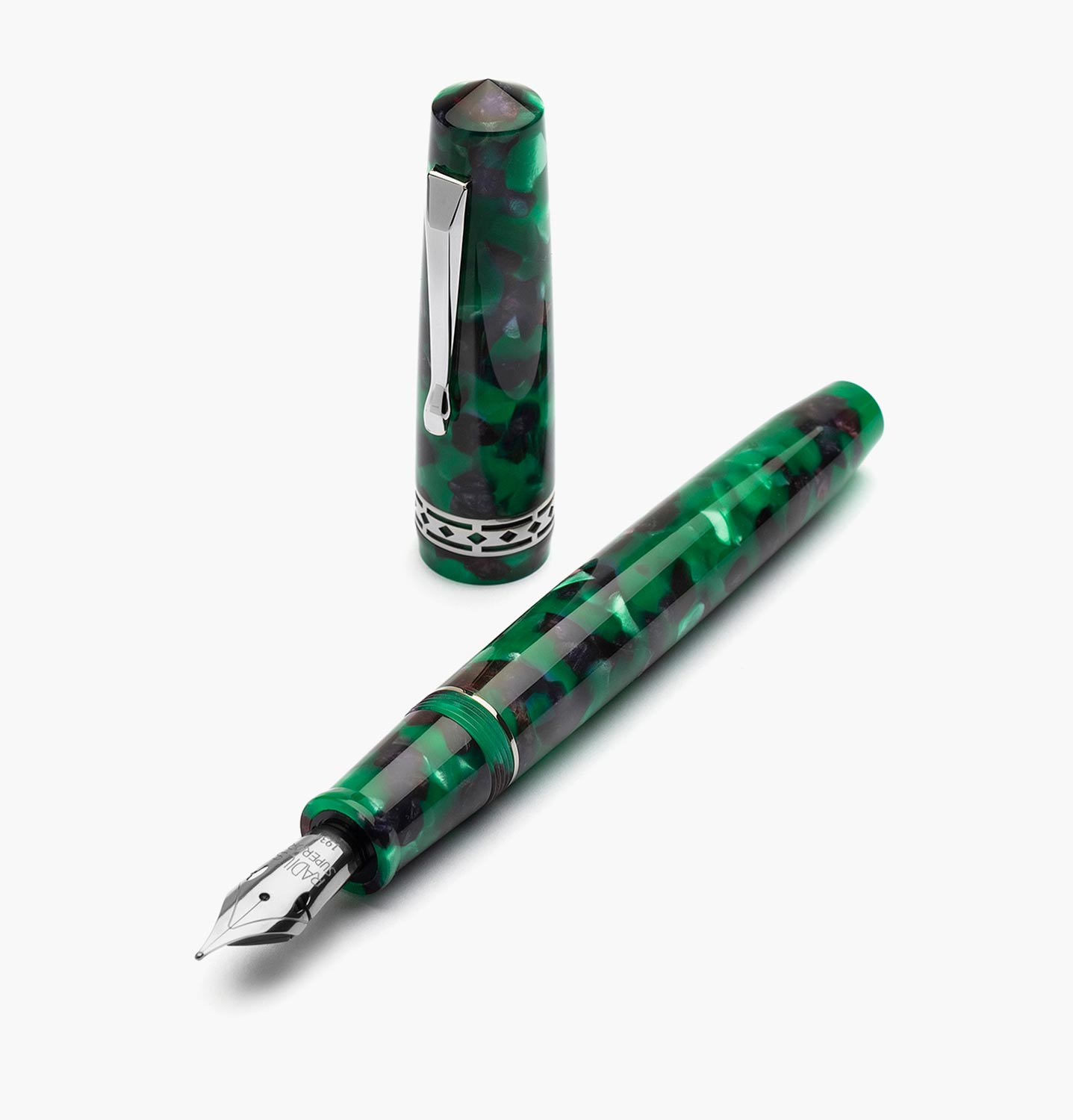 Radius Settimo Minerale silver fountain pen - Fontoplumo