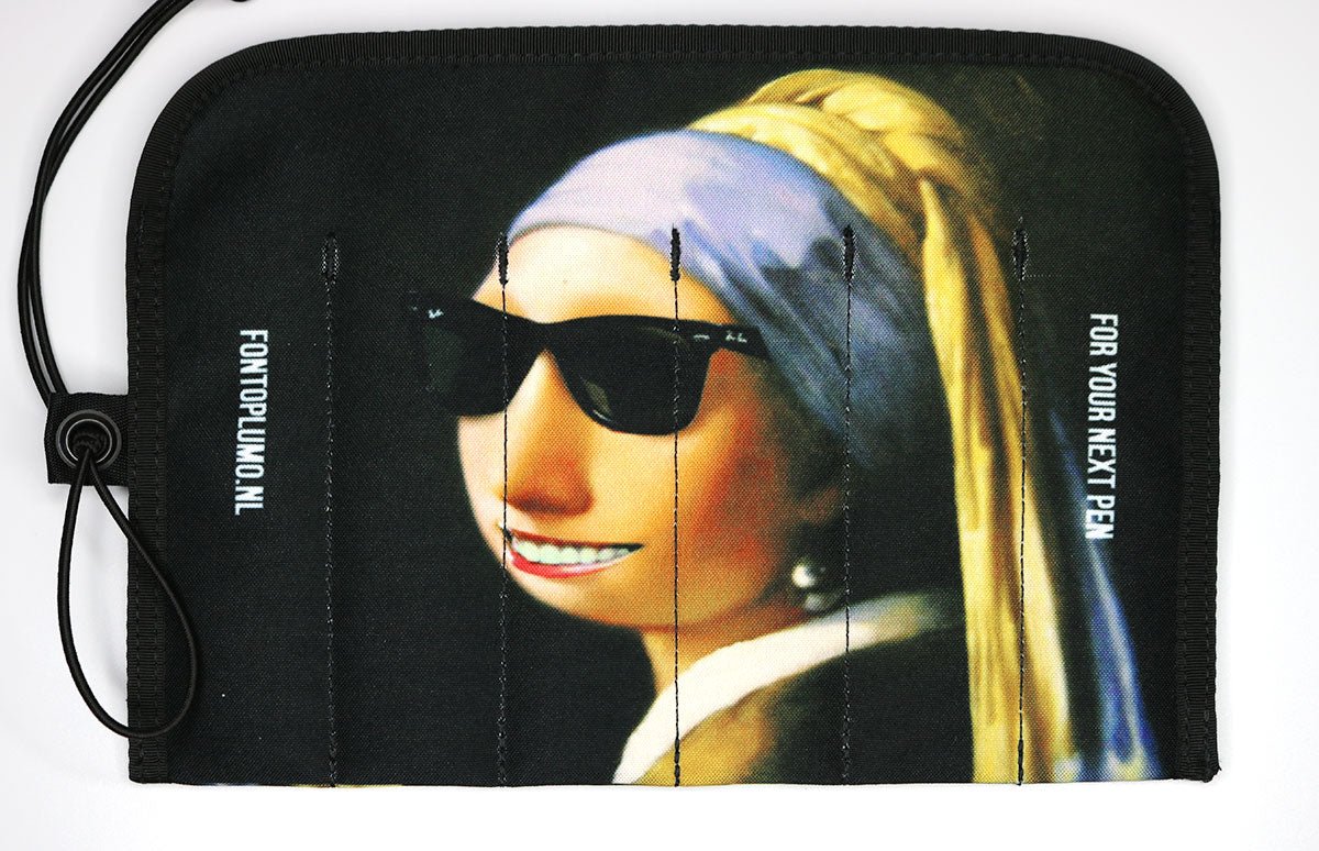 Rickshaw 6 pen hand roll Girl with headphones / Rayban edition - Fontoplumo