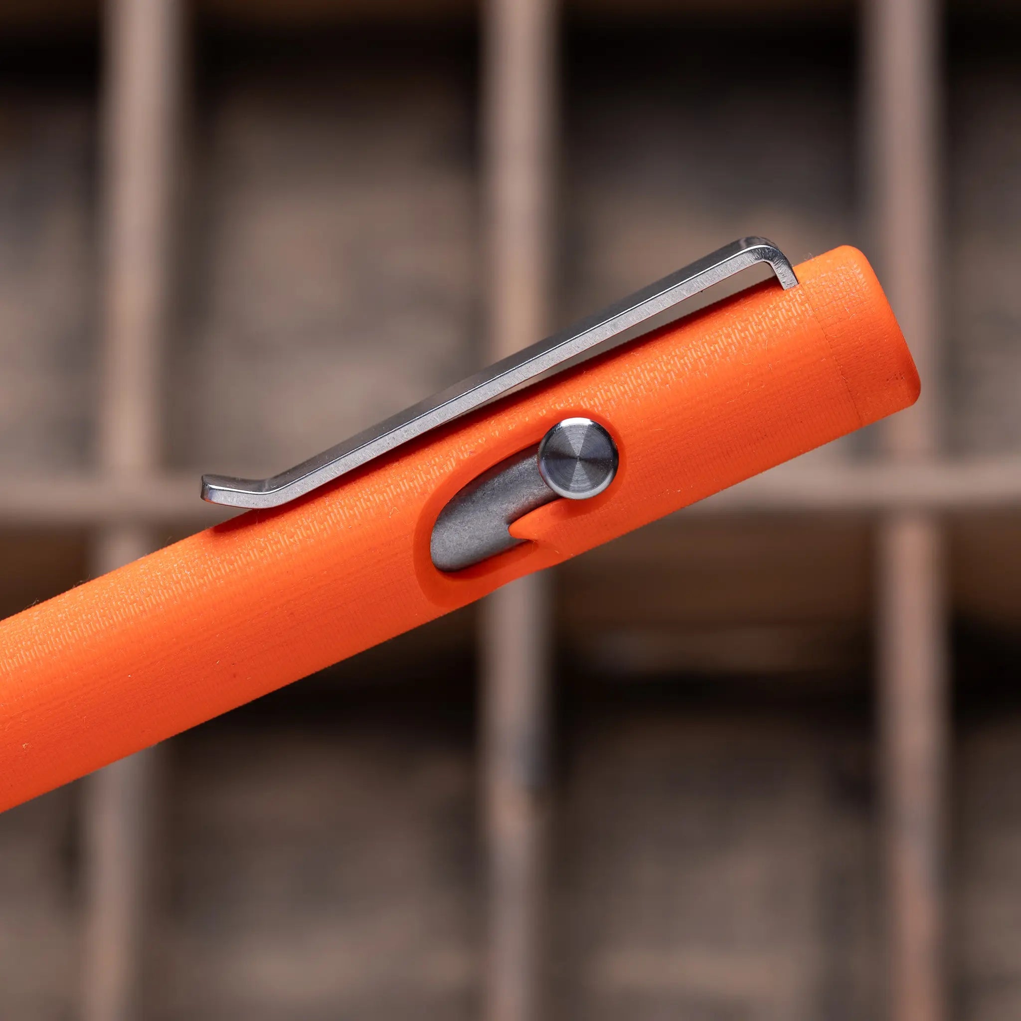 Tactile Turn G10 Bolt Action pen orange - Fontoplumo