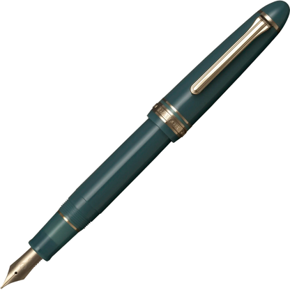 Sailor 1911 Casual L Basis muted green met gouden trim vulpen