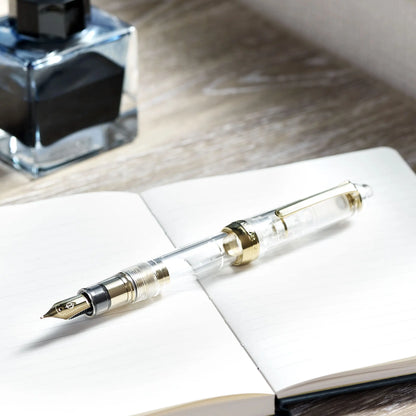 Sailor 1911 Casual L Basis demonstrator met gouden trim vulpen