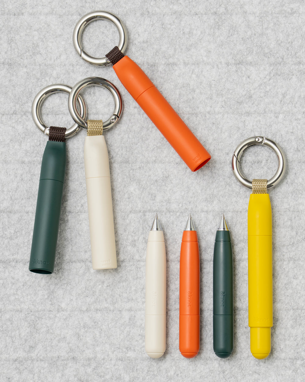 Caneta esferográfica Uniball & Knot