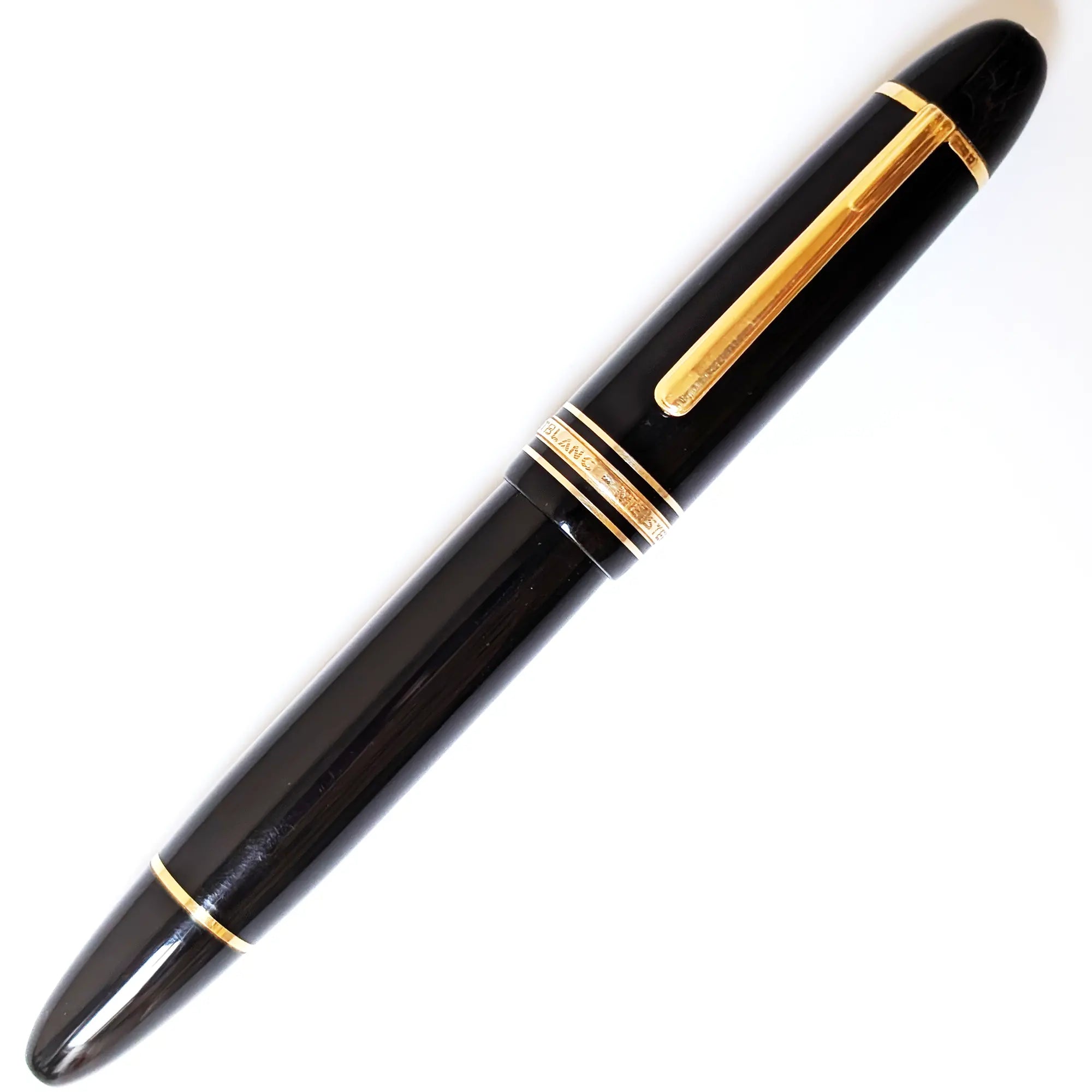 Montblanc Meisterstück 149 gold trim