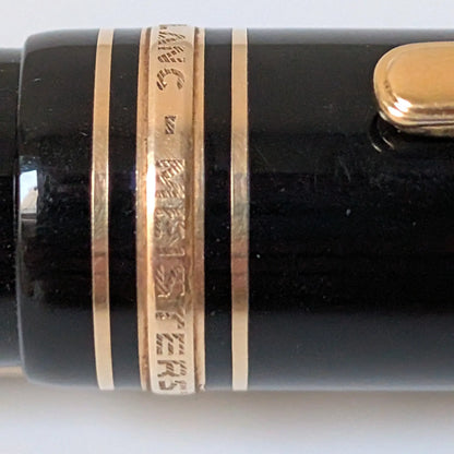 Montblanc Meisterstück 149 gold trim