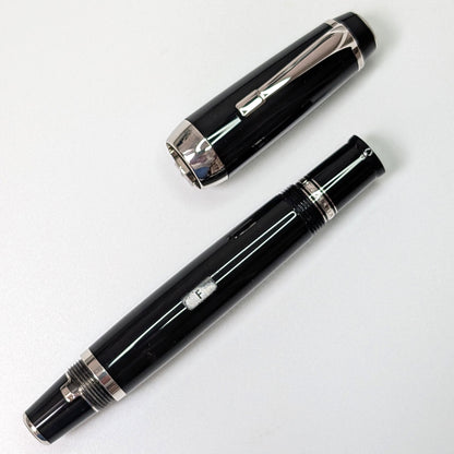 Montblanc Boheme Big Size fountain pen with platinum trim