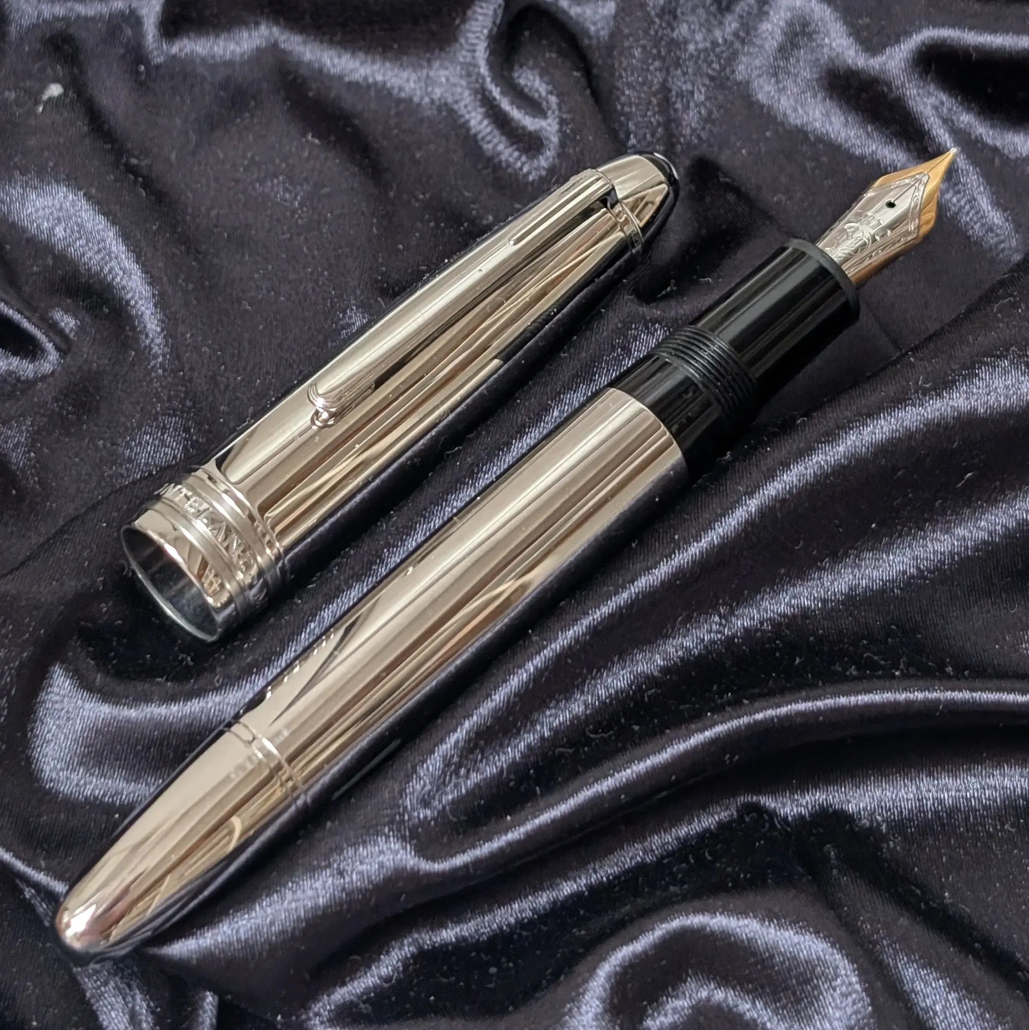 Montblanc Meisterstück Solitaire LeGrand 146 stainless steel fountain pen