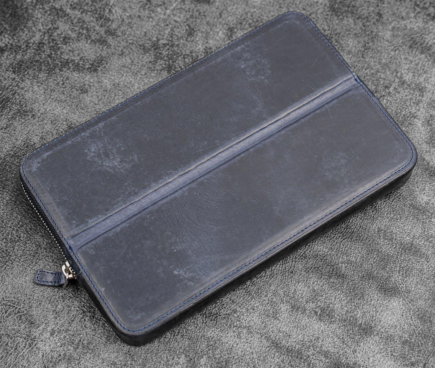 Galen Leather Zippered Magnum Opus 12 Slots Hard Pen Case with Removable Pen Tray - Navy Blue