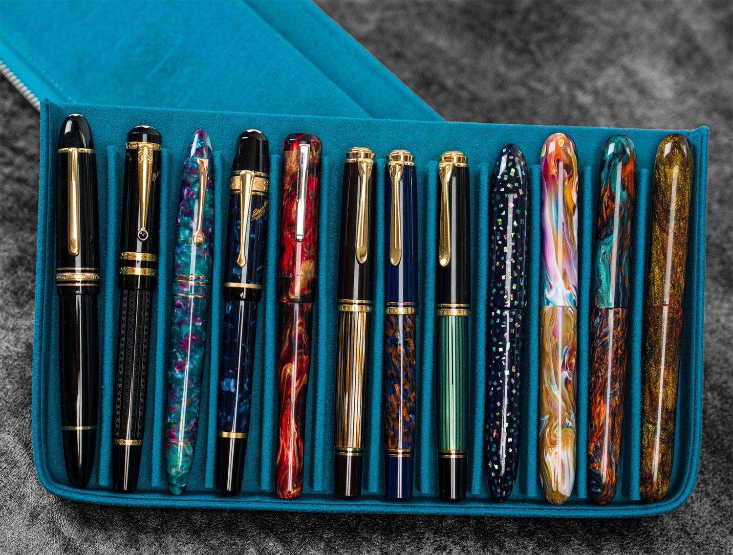 Galen Leather Zippered Magnum Opus 12 Slots Hard Pen Case with Removable Pen Tray - Ocean Blue