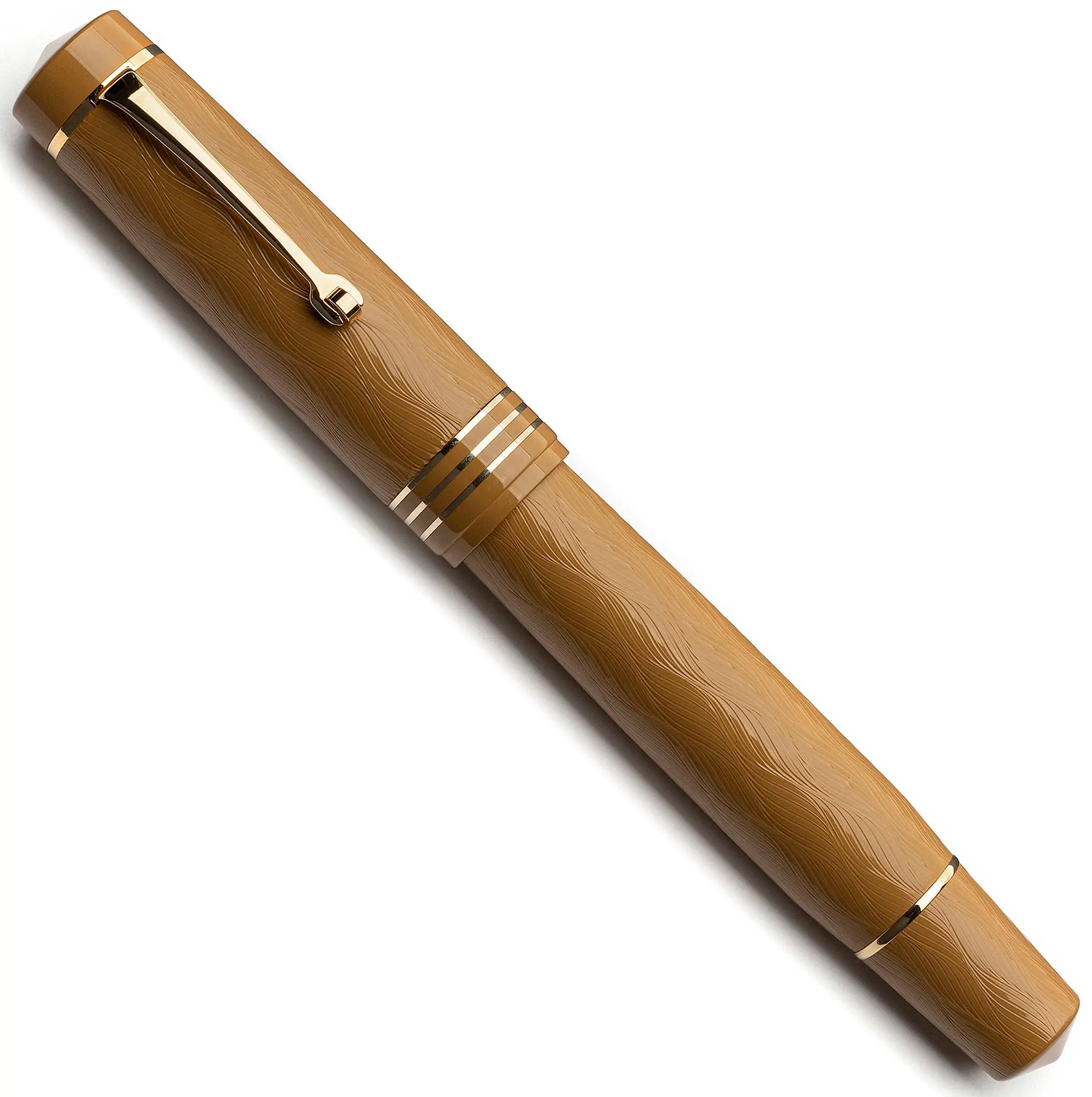 Leonardo Audace Art Nouveau mustard yellow fountain pen