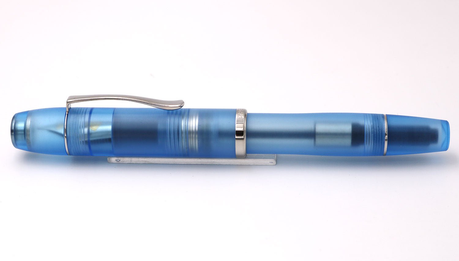 Cypress Urban Elf E - PE blue fountain pen - Fontoplumo
