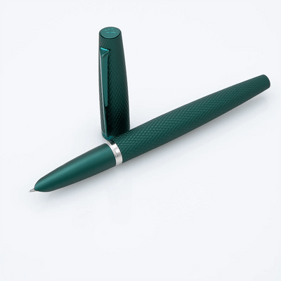 Diplomat Viper green fountain pen - Fontoplumo