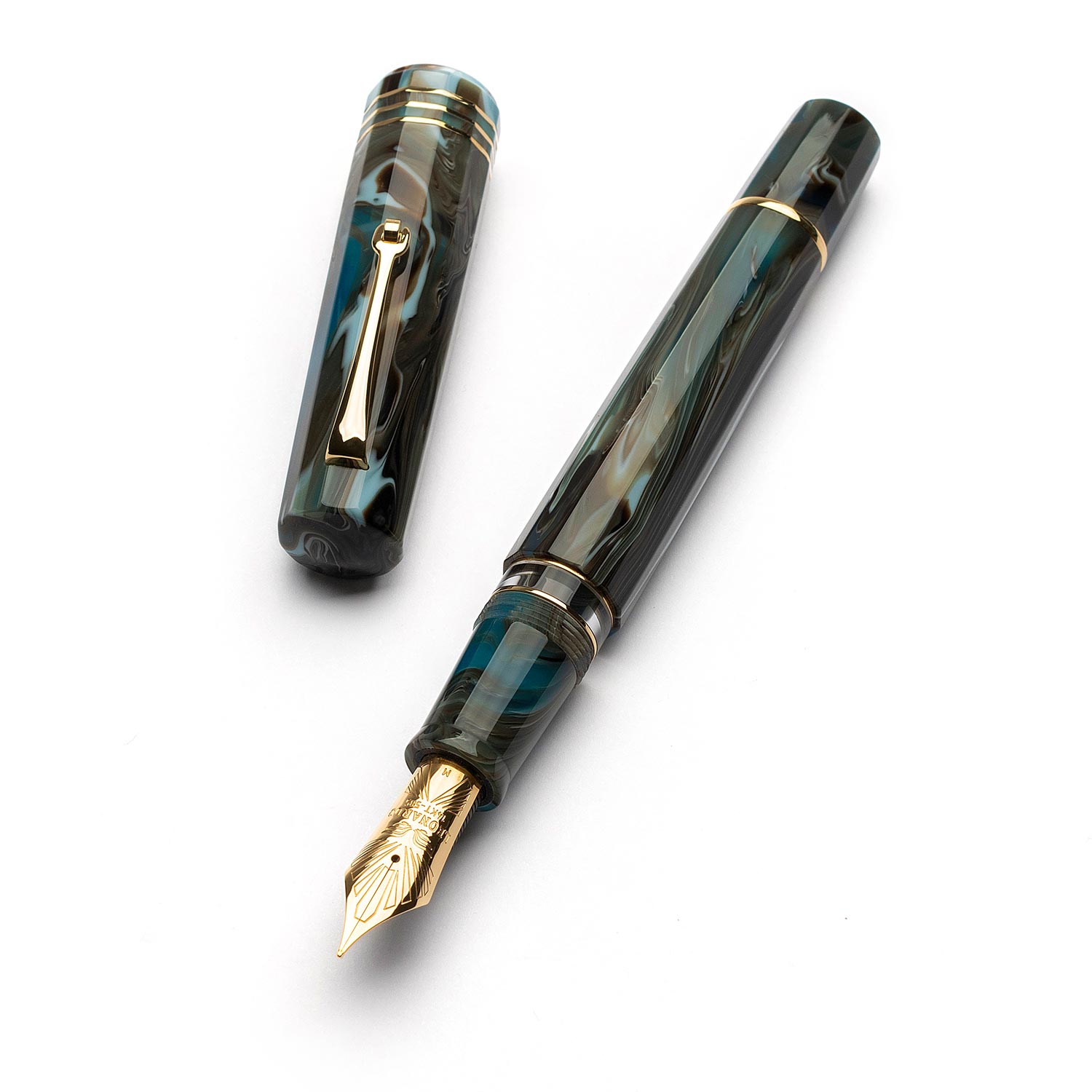 Leonardo Dodici Magmatica fountain pen