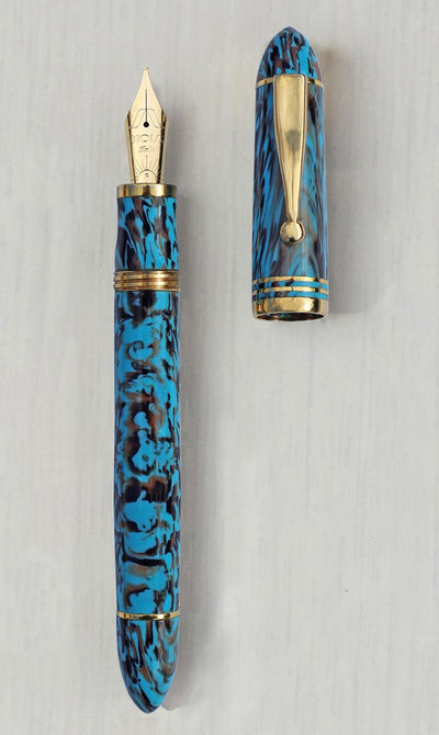 Gioia Capodimonte Kawari gold fountain pen - Fontoplumo