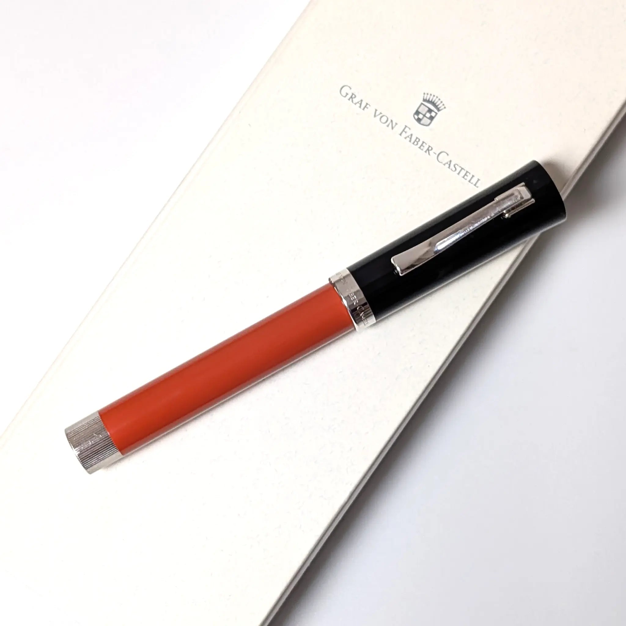 Graf von Faber Castell Intuition Terra fountain pen - Fontoplumo