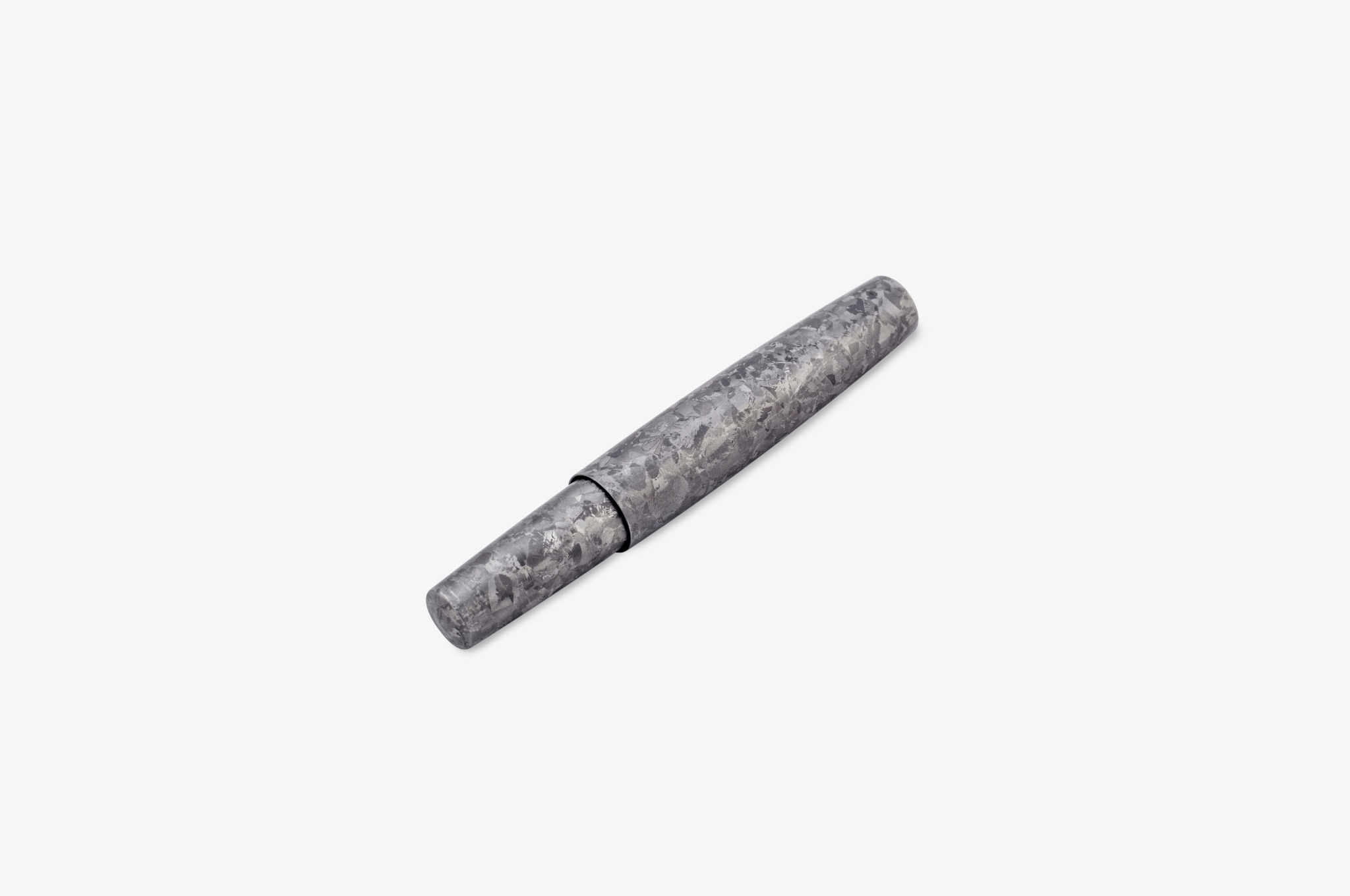 Gravitas Dinkey Crystallized Titanium - Fontoplumo