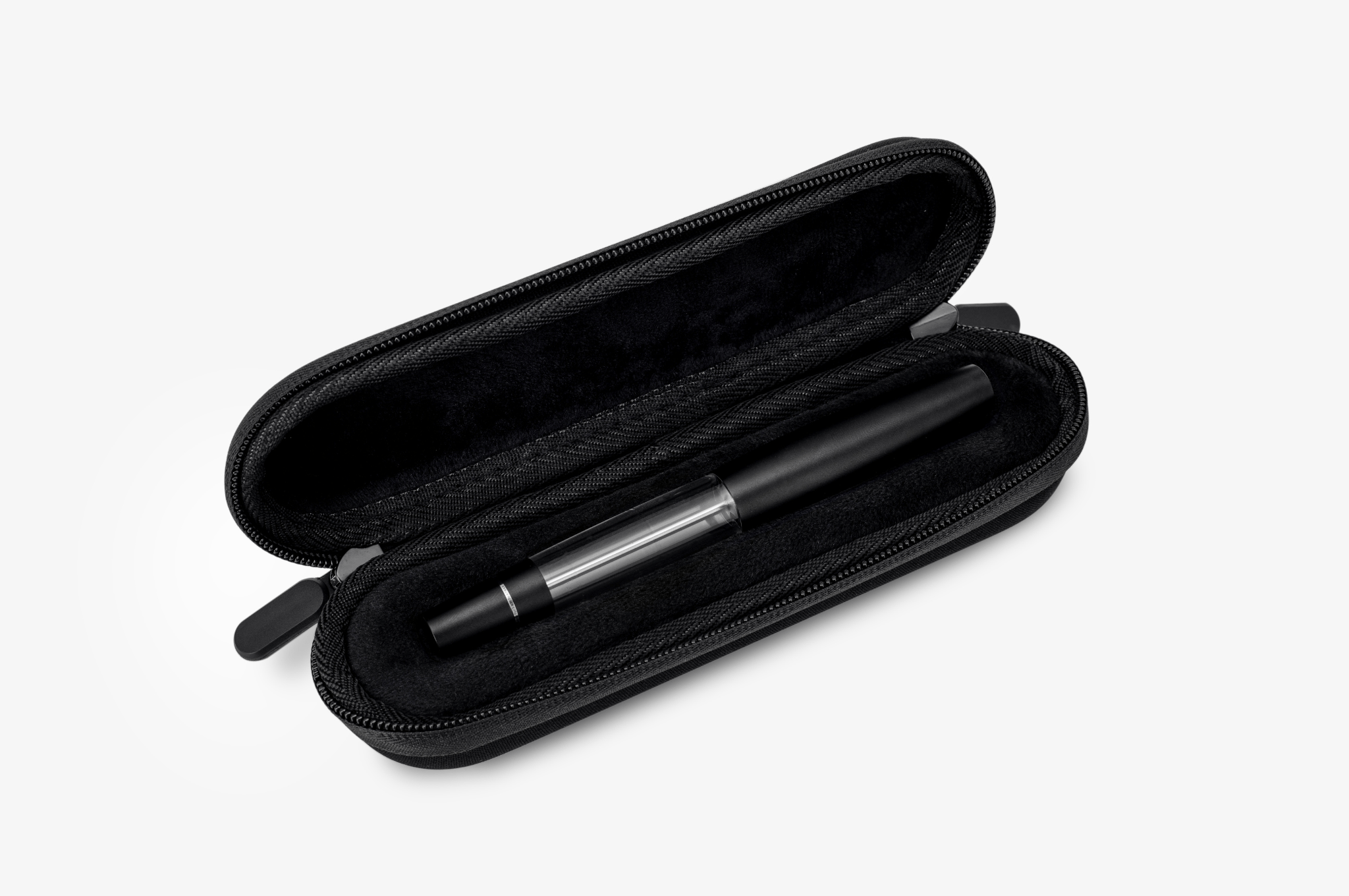 Gravitas Monster Aluminum Black - Fontoplumo