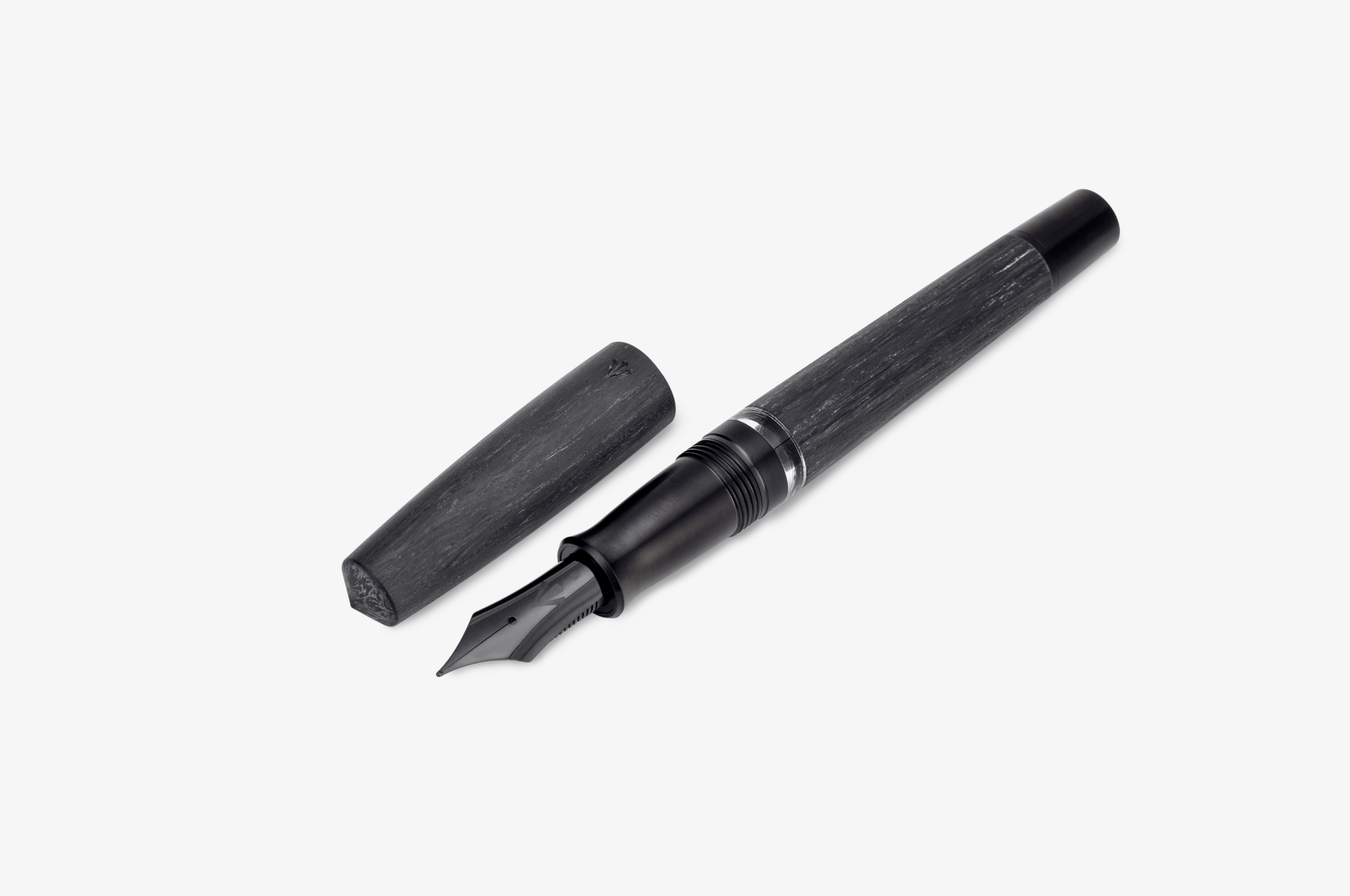 Gravitas Piston Carbon Black - Fontoplumo