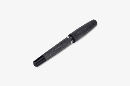 Gravitas Piston Carbon Black - Fontoplumo