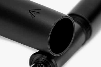 Gravitas Pocket Aluminum Black - Fontoplumo