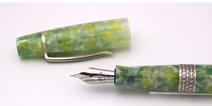 Kilk Orient Green fountain pen - Fontoplumo