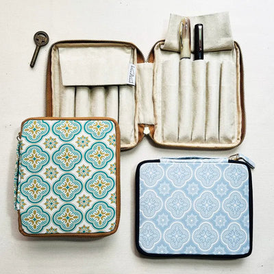 Kyokuhaku pen case for 10 pens Begonia - Fontoplumo