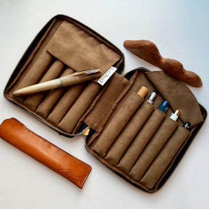 Kyokuhaku pen case for 10 pens wave pattern - Fontoplumo