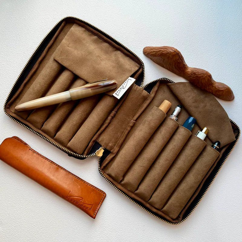 Kyokuhaku pen case for 10 pens wave pattern - Fontoplumo