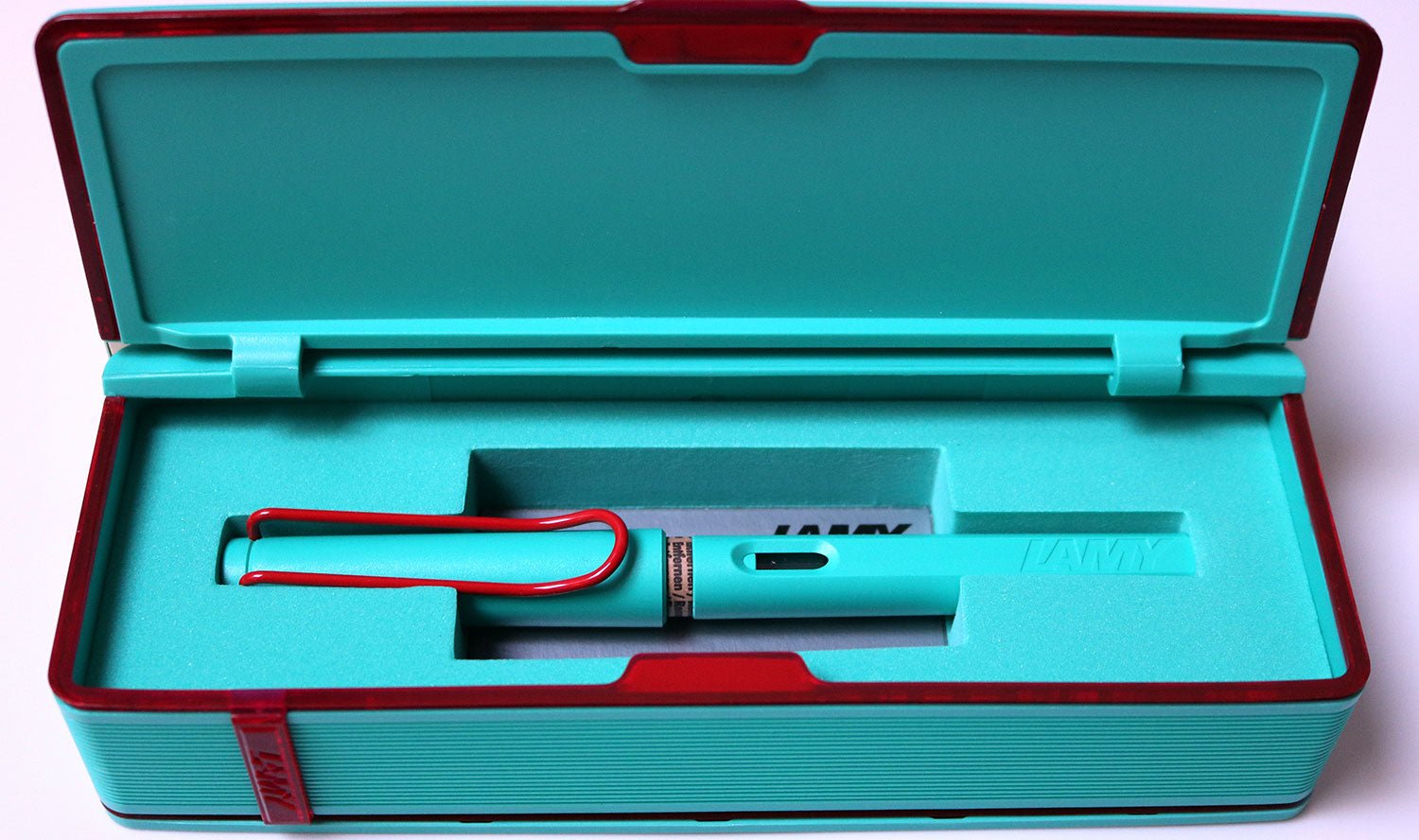 LAMY safari Candy Aquamarine with red clip - Fontoplumo