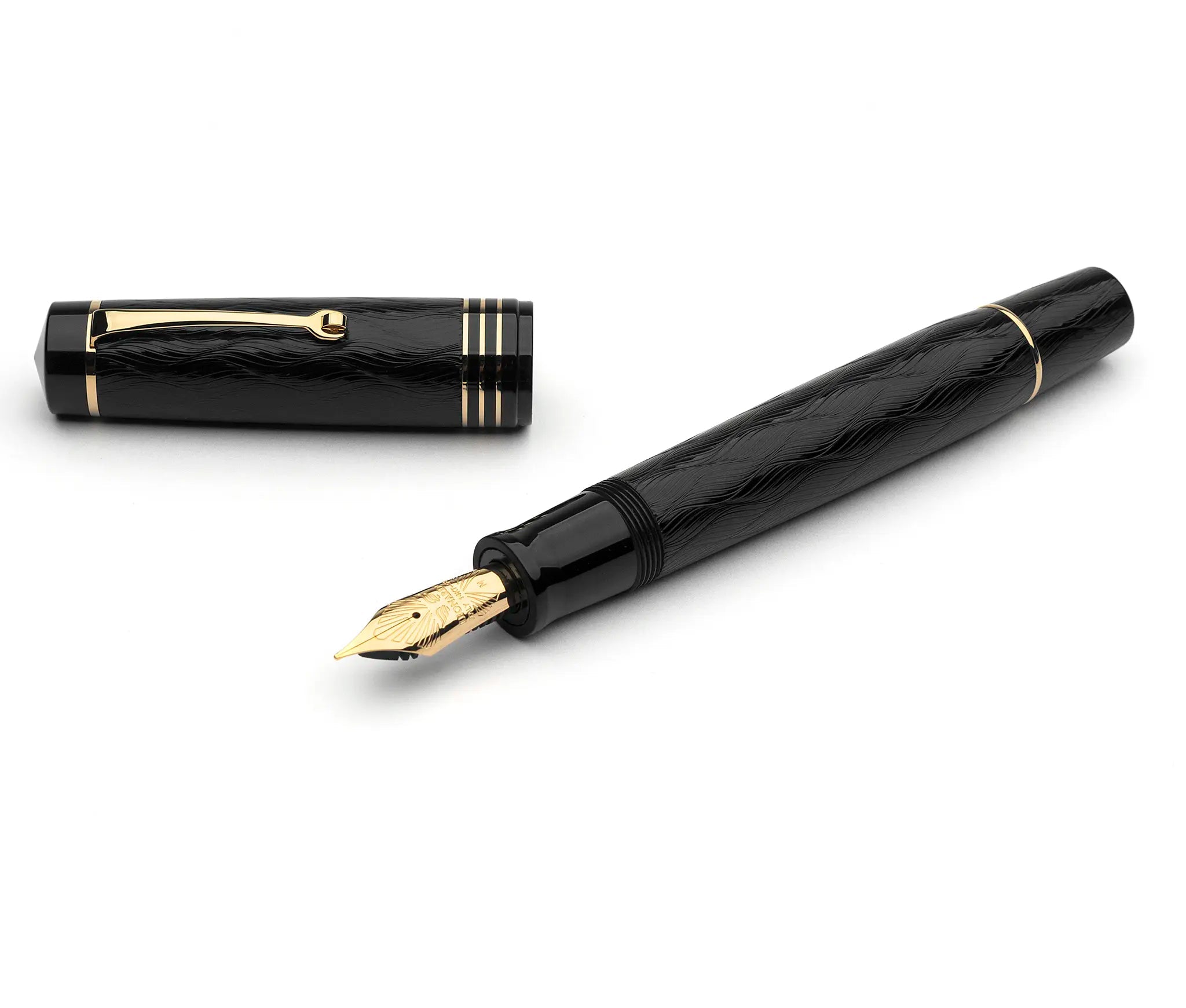 Leonardo Audace Art Nouveau black fountain pen - Fontoplumo