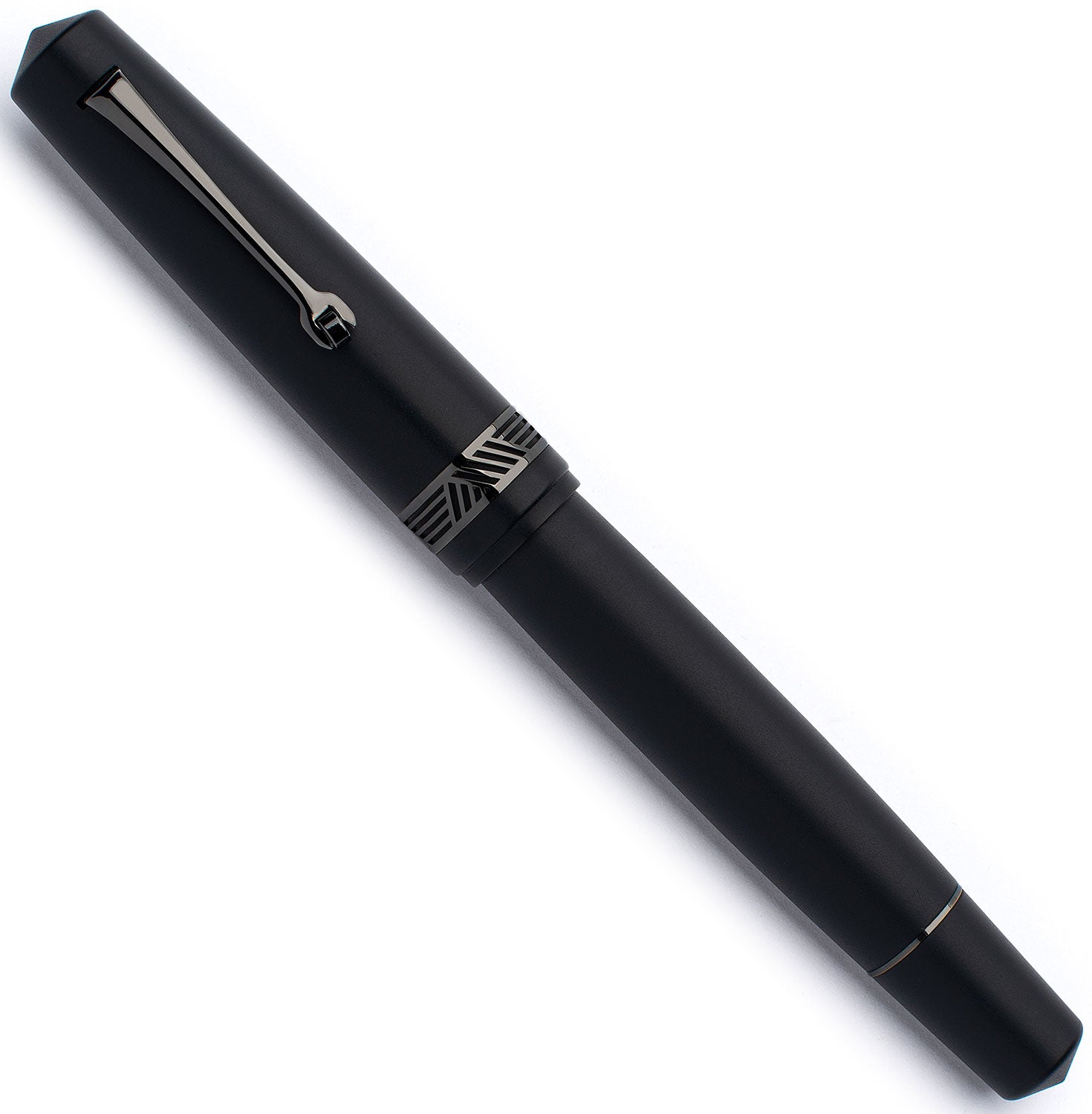 Leonardo Momento Magico black matte