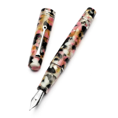 Leonardo Momento Zero Corricella fountain pen - Fontoplumo