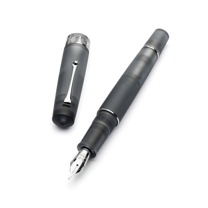 Leonardo Momento Zero Grande Pura Frosted Grey fountain pen - Fontoplumo