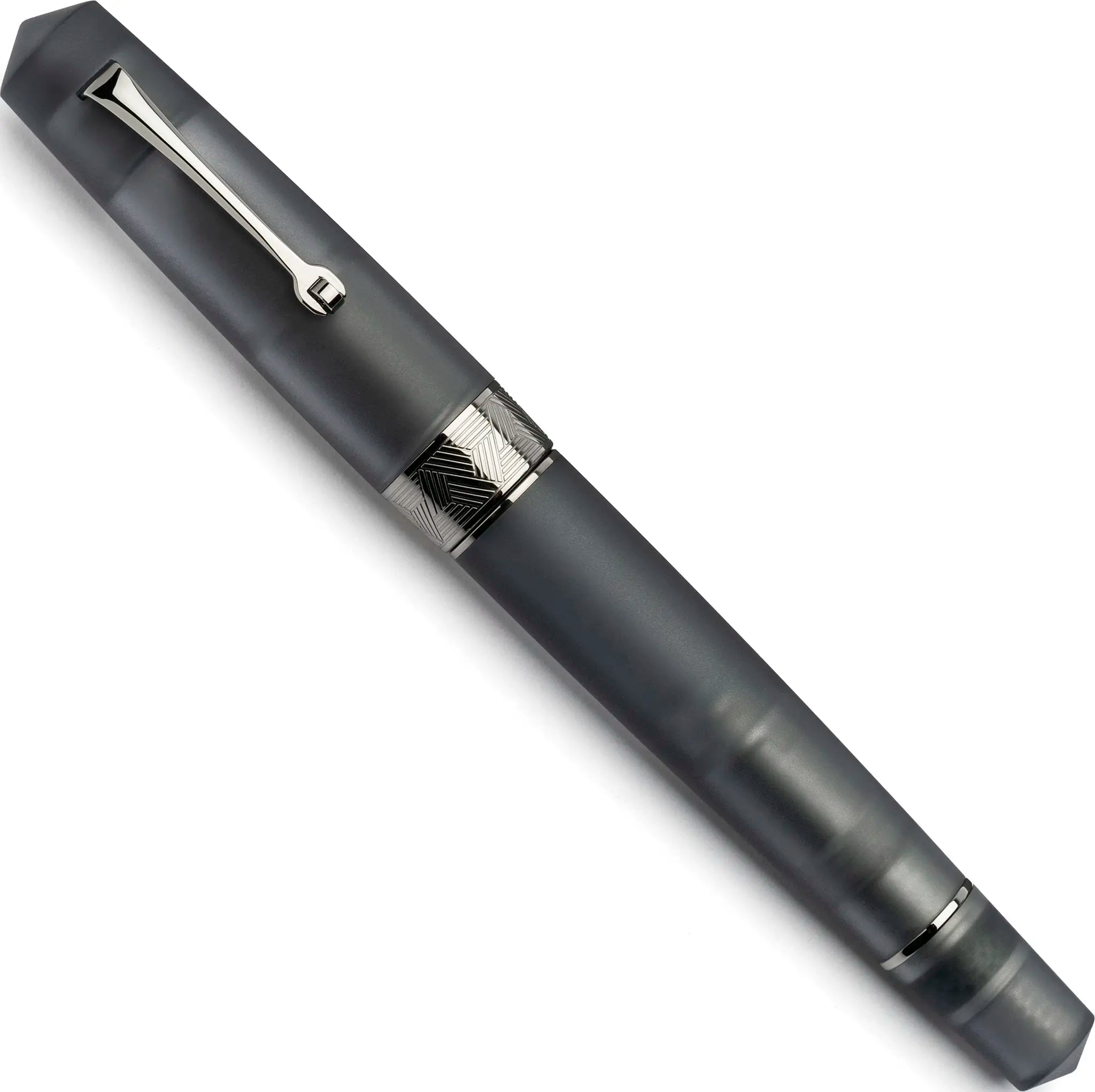 Leonardo Momento Zero Grande Pura Frosted Grey fountain pen - Fontoplumo