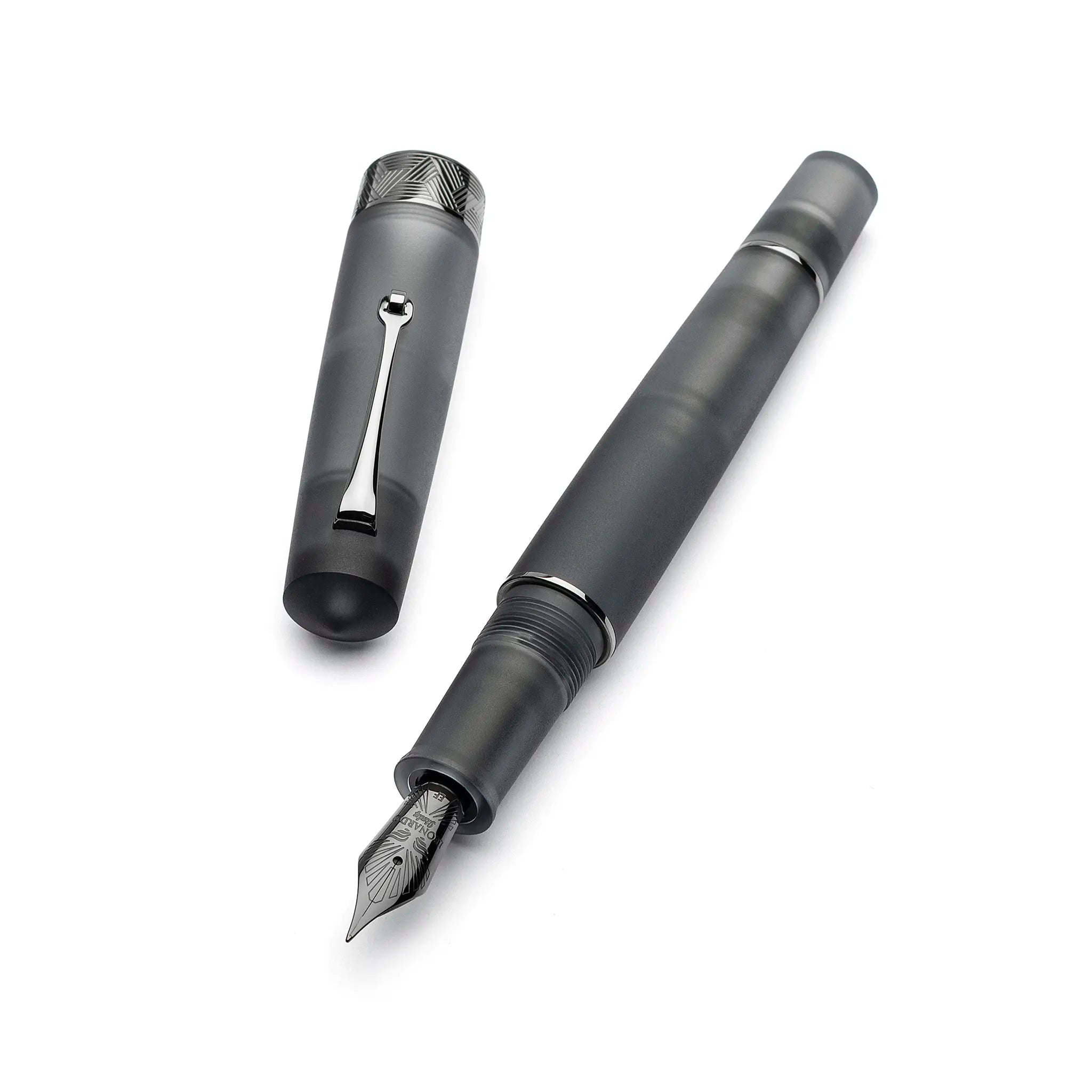 Leonardo Momento Zero Grande Pura Frosted Grey fountain pen - Fontoplumo