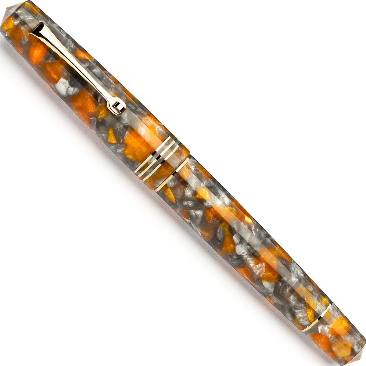Leonardo Momento Zero Lava e Cenere fountain pen - Fontoplumo