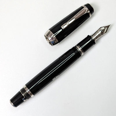 Montblanc Boheme Big Size fountain pen with platinum trim - Fontoplumo