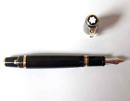 Montblanc Boheme fountain pen with gold trim and red stone - Fontoplumo