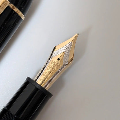 Montblanc Meisterstück 149 gold trim - Fontoplumo