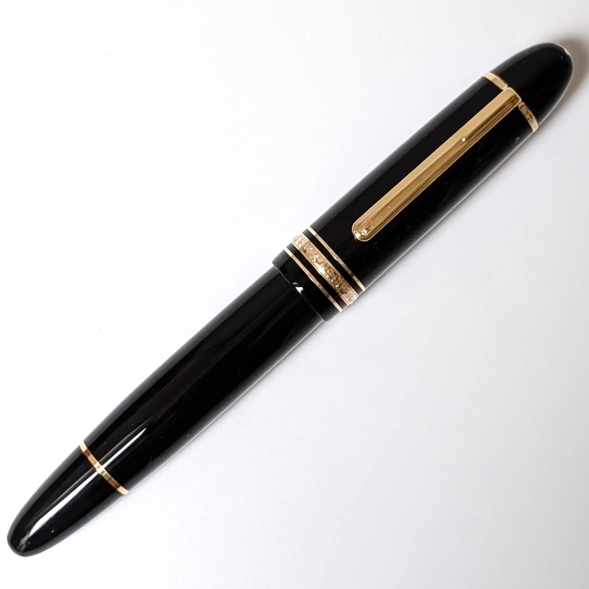 Montblanc Meisterstück 149 gold trim - Fontoplumo